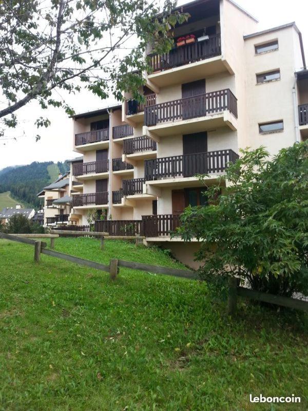 Ax 3 Domaines - Bonascre Apartment Акс-ле-Терм Екстериор снимка